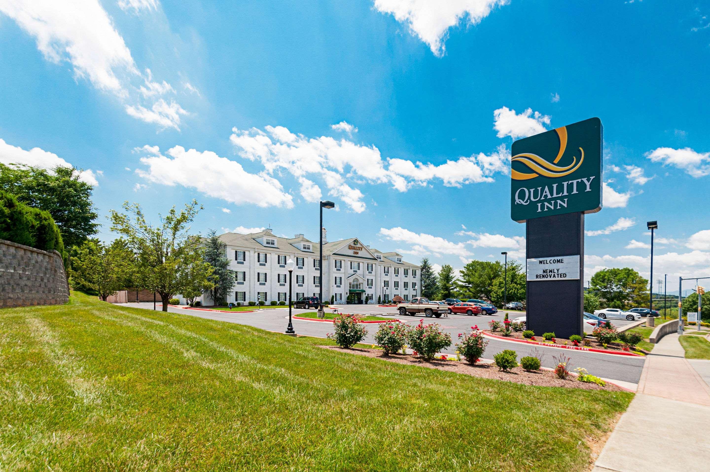 Quality Inn Harrisonburg I-81 Exterior photo